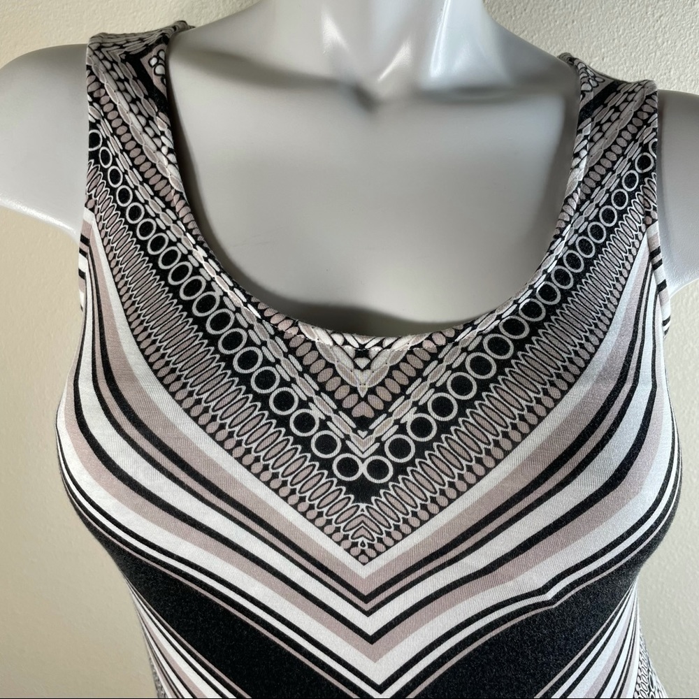 SOMA Geometric Print Sleeveless Maxi Dress in XS - Picture 3 of 12